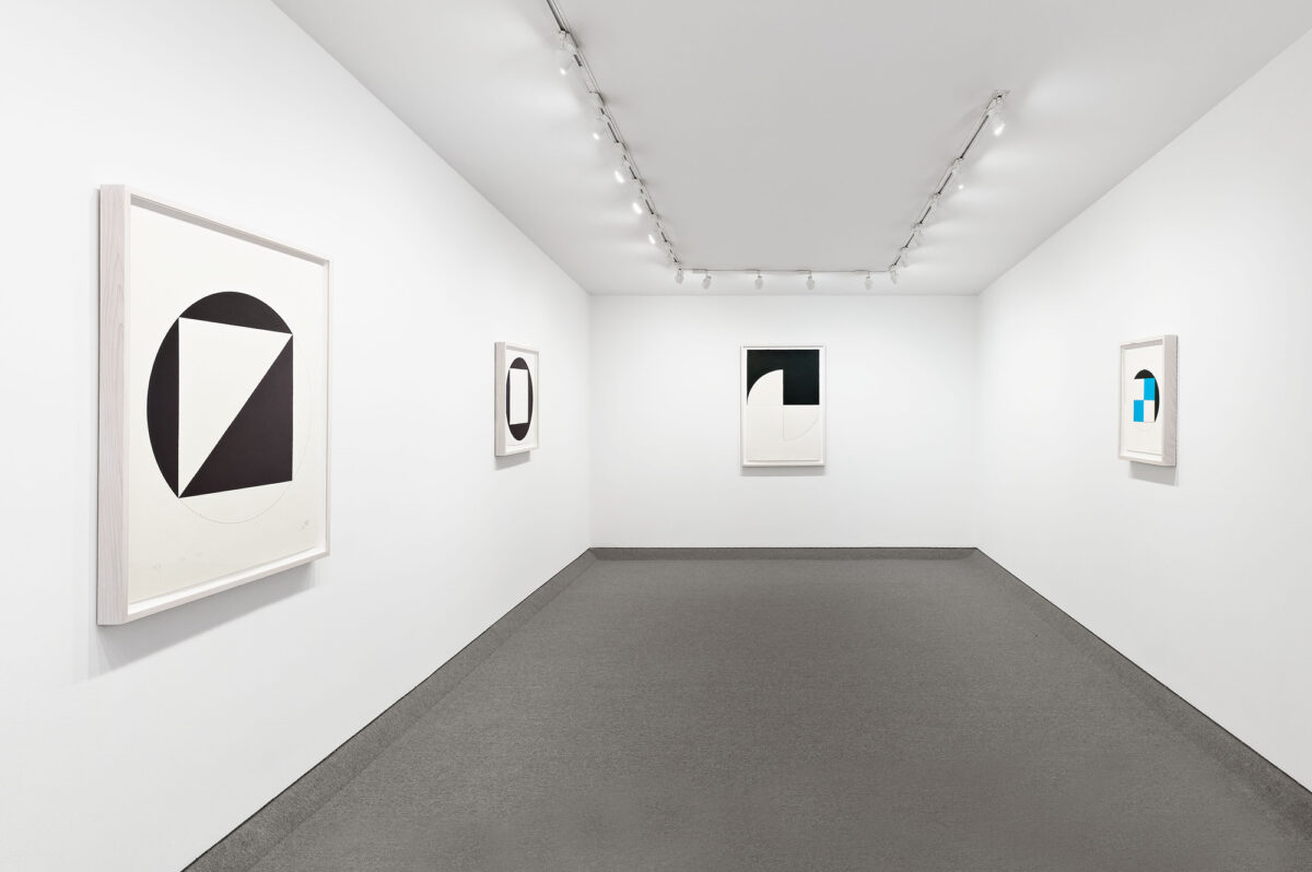 Installation view of "Leon Polk Smith: Circle and Square, 1948-1987" at Krakow Witking Gallery