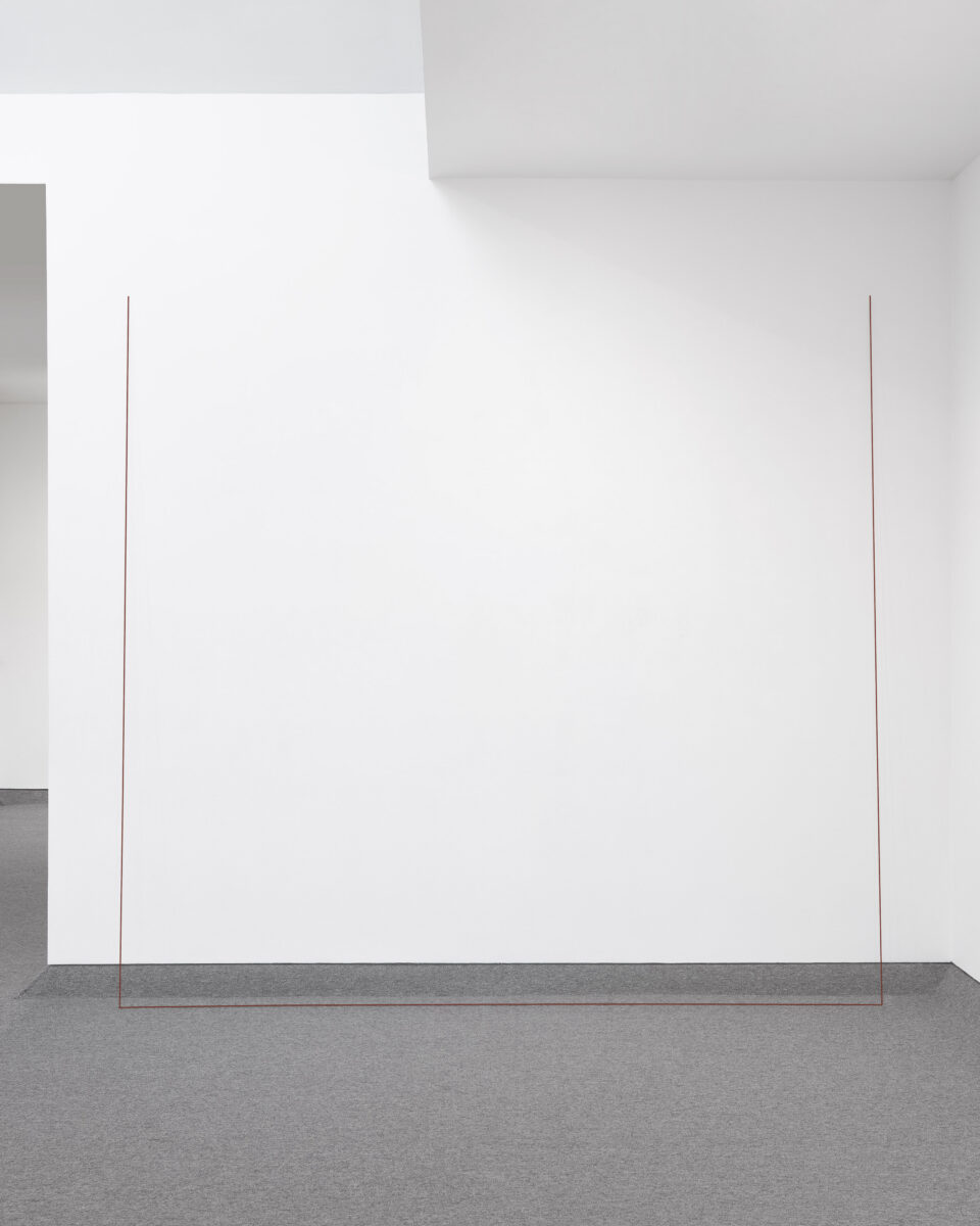 Untitled by Fred Sandback, a 1972 Installation at Krakow Witkin Gallery, Boston